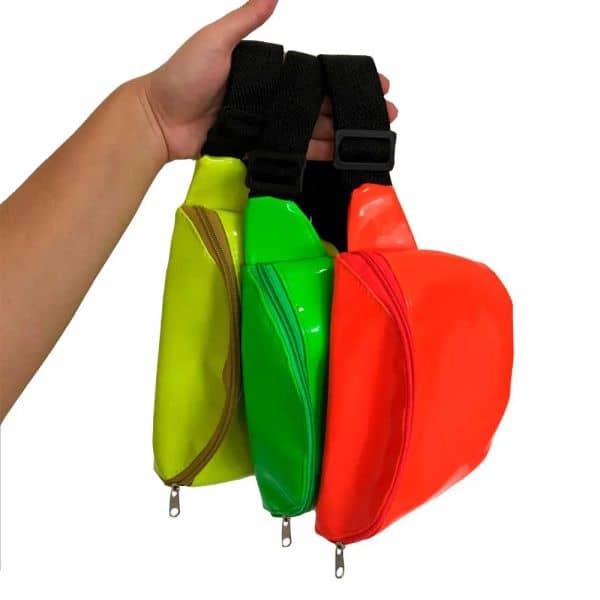 Pochete verniz personalizada